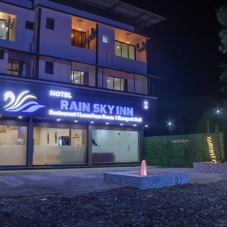 Hotel Rain Sky Inn Lonavala Extérieur photo