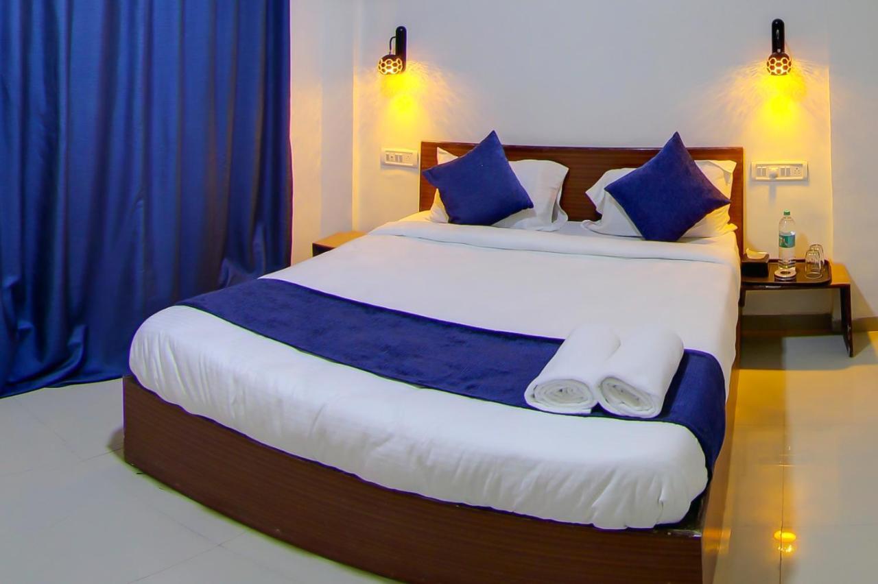 Hotel Rain Sky Inn Lonavala Extérieur photo