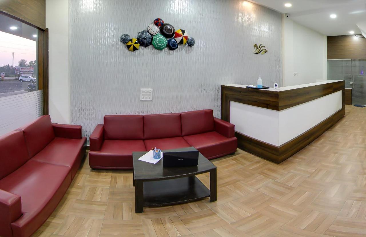 Hotel Rain Sky Inn Lonavala Extérieur photo